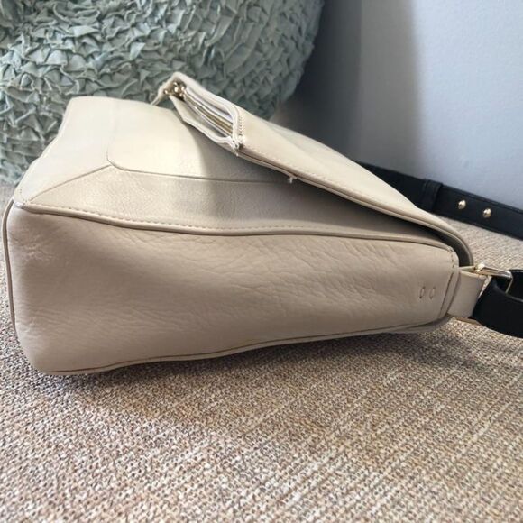 Cole Haan Genuine Leather Cream Ivory Black Cameron Shoulder HandBag Purse Bag - Picture 6 of 13